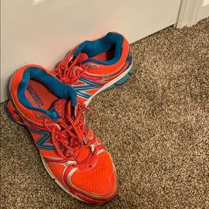 Running shoes